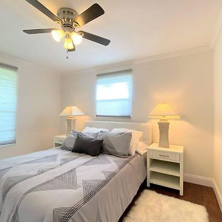 Cheerfull 4/Bed/ 3 Bath / Pool / Best Location Нейплс Экстерьер фото