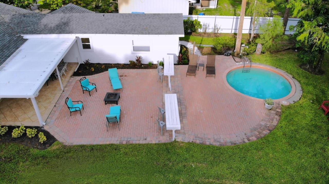 Cheerfull 4/Bed/ 3 Bath / Pool / Best Location Нейплс Экстерьер фото